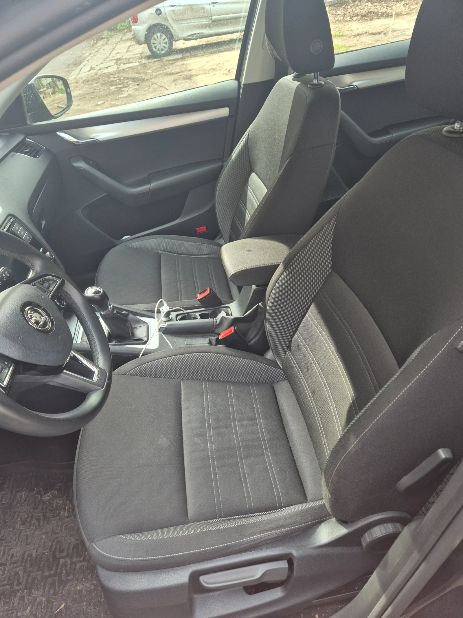 Skoda Octavia MK 3, 2.0 TDI, снимка 11 - Автомобили и джипове - 55688583