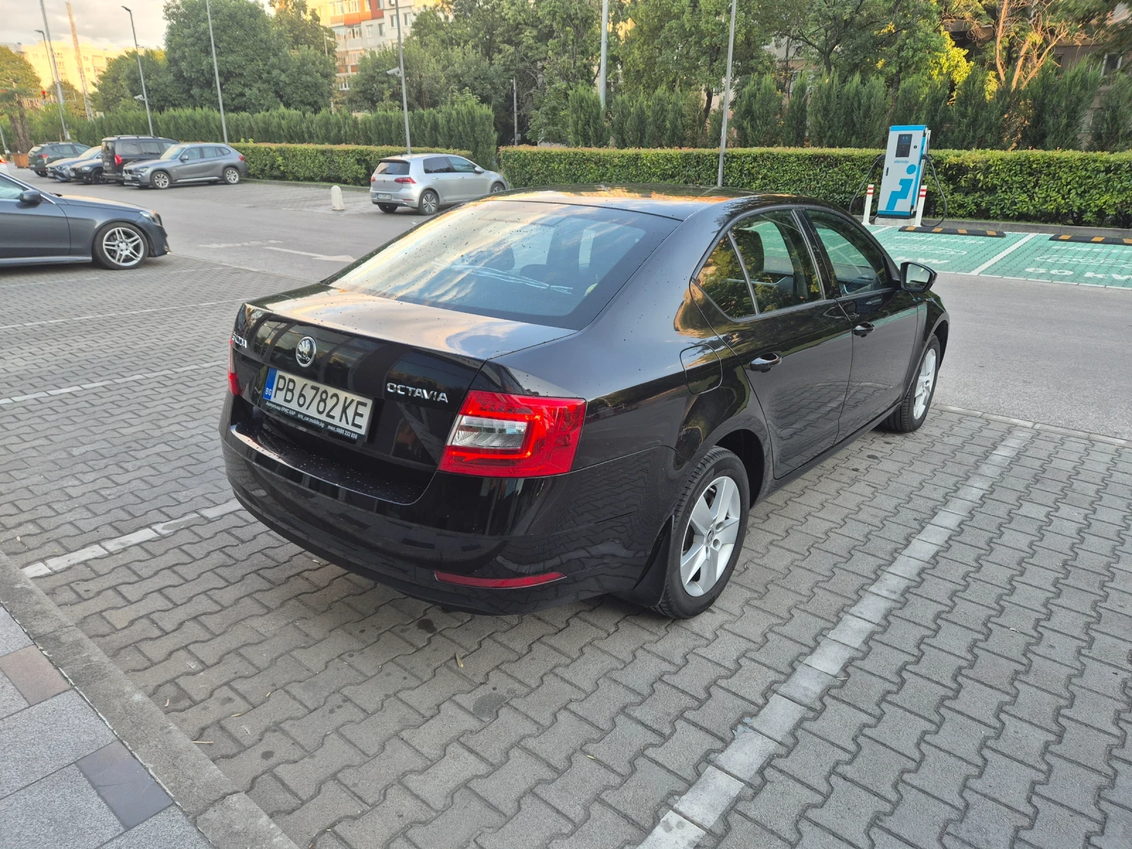 Skoda Octavia MK 3, 2.0 TDI, снимка 5 - Автомобили и джипове - 55688583