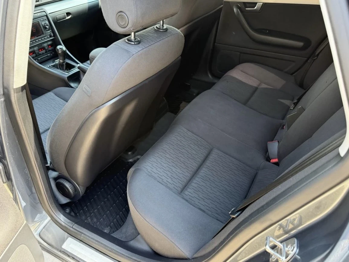 Audi A4, снимка 7 - Автомобили и джипове - 55779243