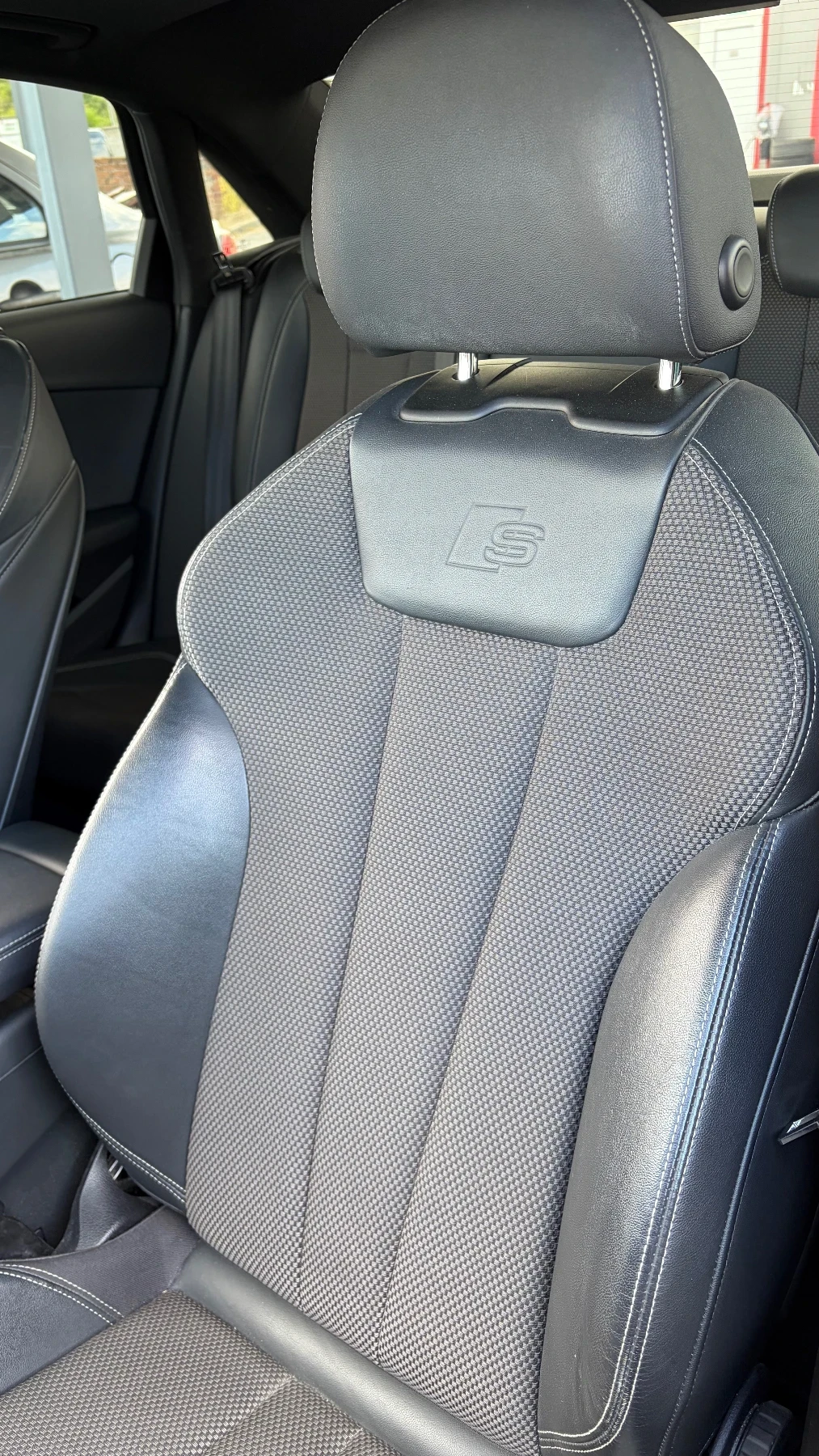 Audi A4 40 TDI, снимка 7 - Автомобили и джипове - 56254983