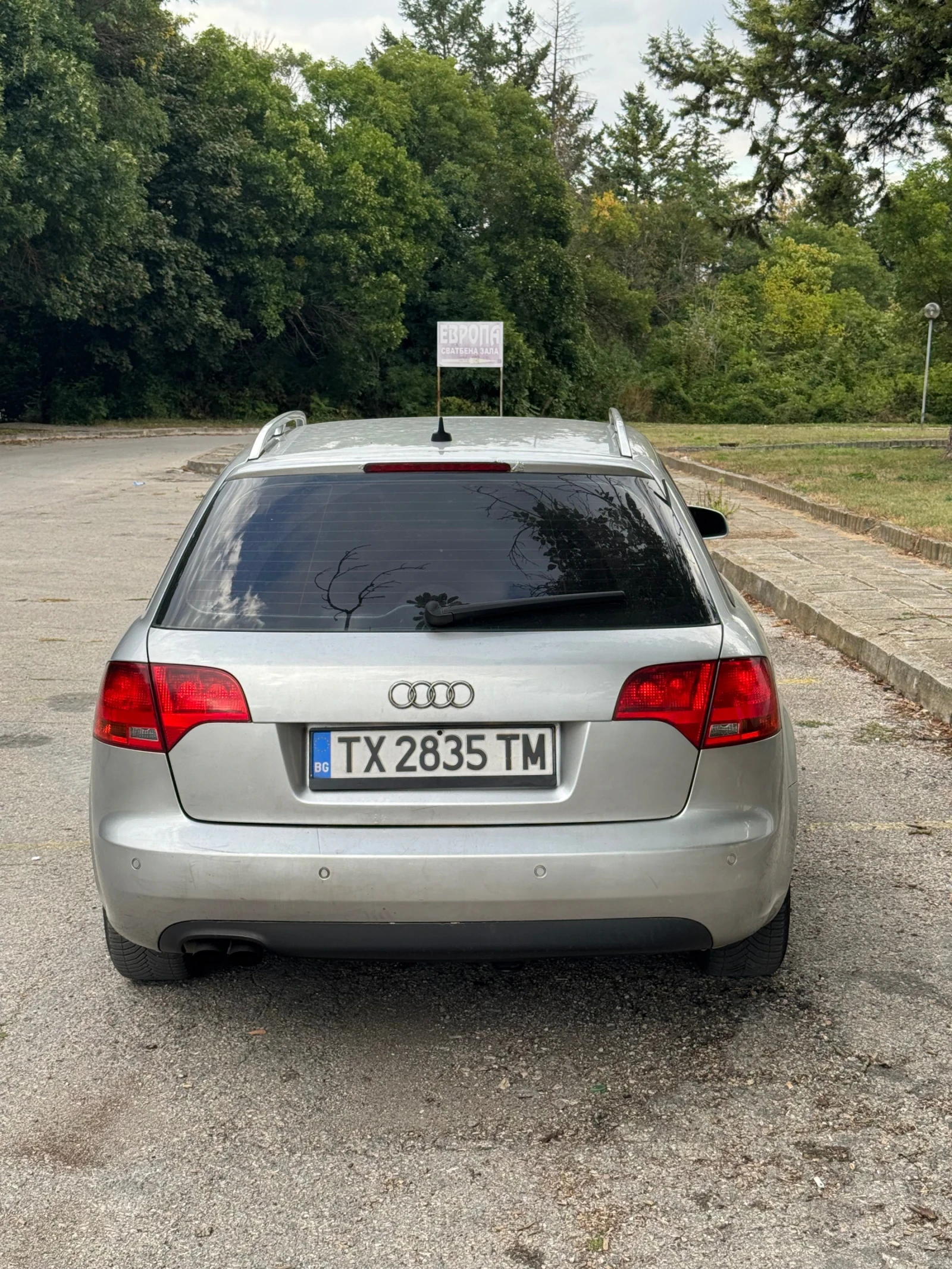 Audi A4, снимка 4 - Автомобили и джипове - 56281065