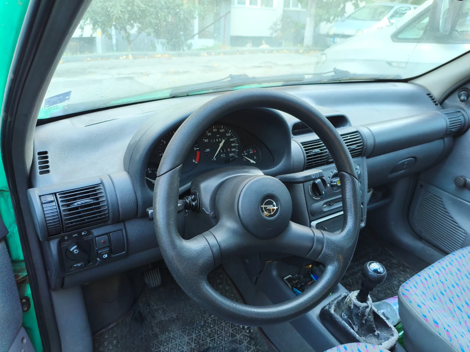Opel Corsa 1.5D, снимка 9 - Автомобили и джипове - 56636474