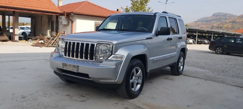 Jeep Cherokee 2.8 CRD-4&#215;4-ITALIA, снимка 1 - Автомобили и джипове - 47761966