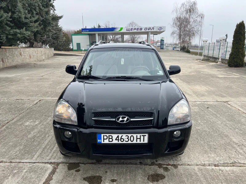 Hyundai Tucson 2.0Бензин/Газ, снимка 3 - Автомобили и джипове - 49507985