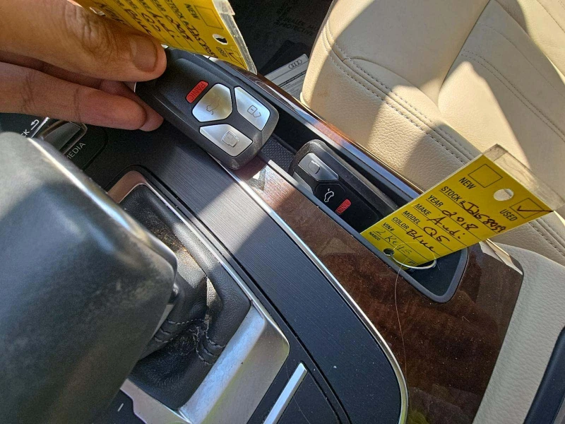 Audi Q5 Keyless* памет* подгрев* панорама* лизинг, снимка 13 - Автомобили и джипове - 52317916