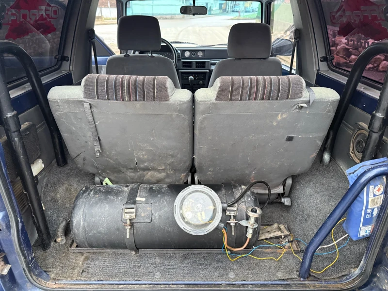 Daihatsu Feroza 1.6-95hp GAZ.inj, снимка 11 - Автомобили и джипове - 53496180