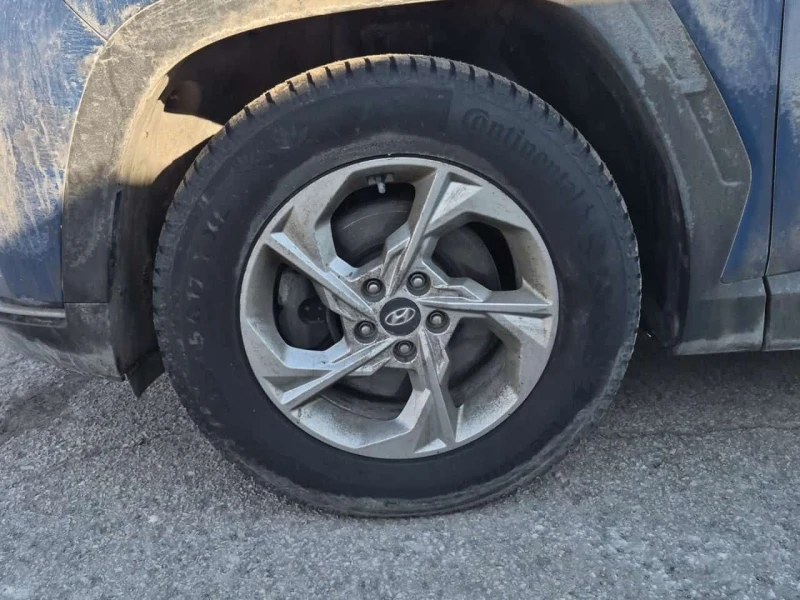 Hyundai Tucson * ESSENTIAL * CARFAX * ЦЕНА ДО БГ, снимка 13 - Автомобили и джипове - 53584124