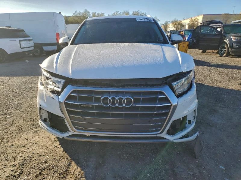 Audi Q5 2.0L 4 All wheel drive, снимка 12 - Автомобили и джипове - 53110746