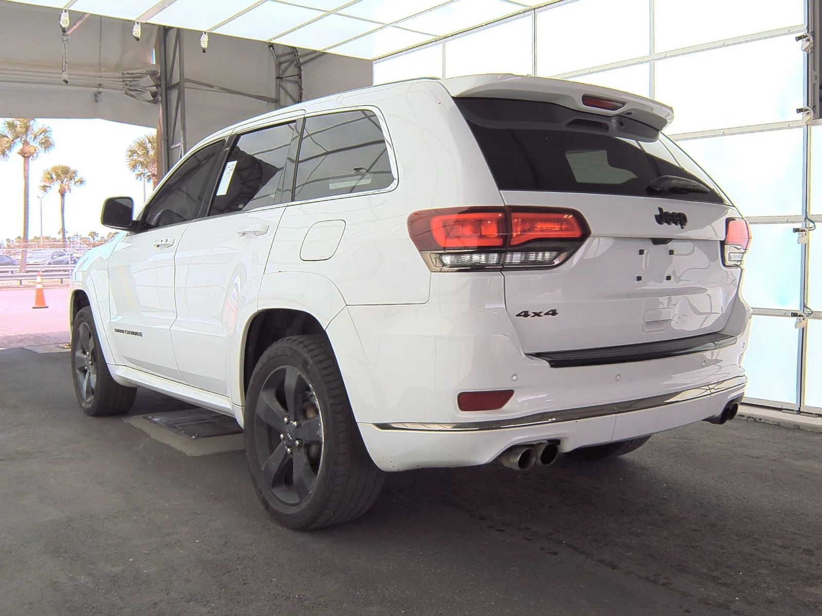 Jeep Grand cherokee HIGH ALTITUDE Обдух* Harman/Kardon* Дистроник*  - изображение 6
