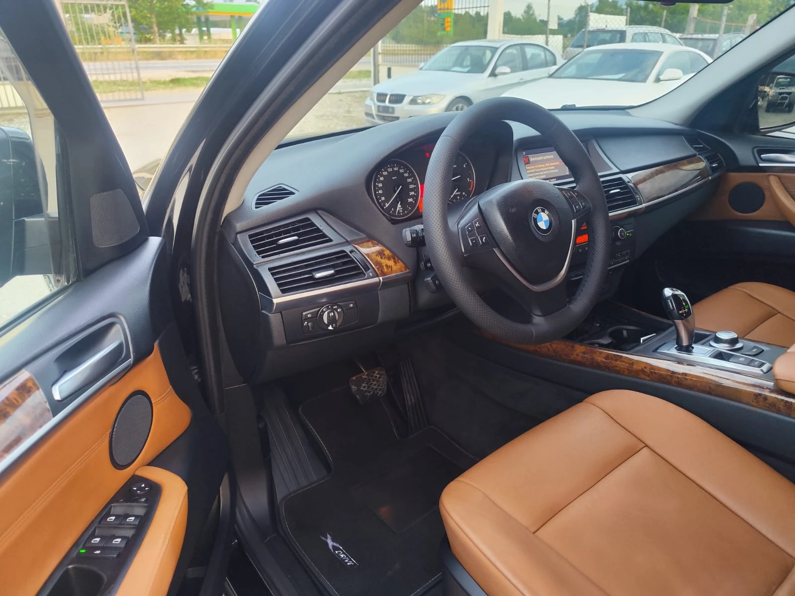 BMW X5 3.0   | Mobile.bg   11