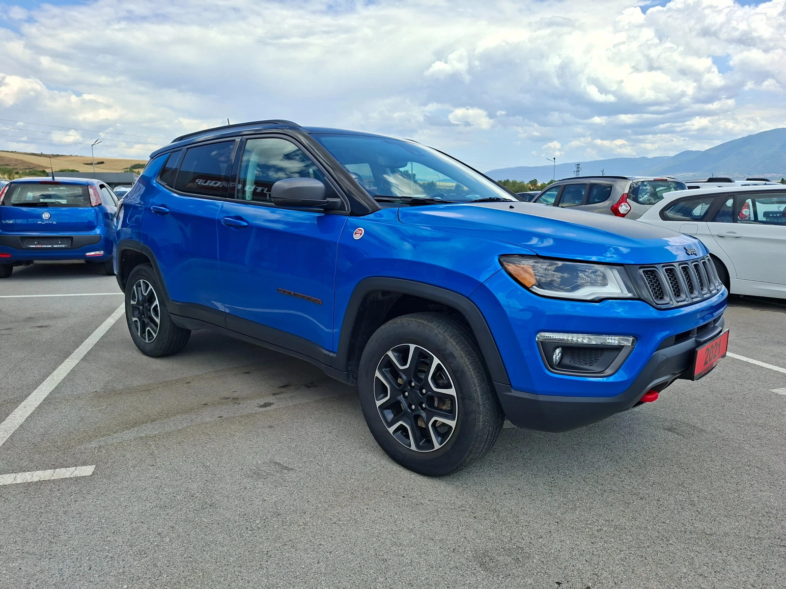 Jeep Compass TRAILHAWK 2.4 - изображение 8