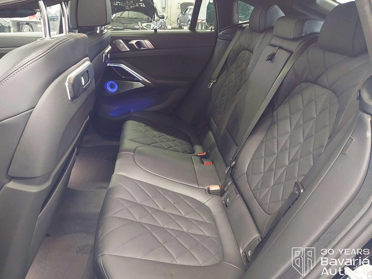 BMW X6 M60i xDrive M Sport Paket - изображение 8