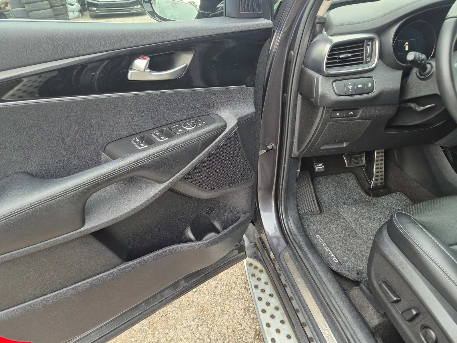 Kia Sorento 2.2CRDI/4x4/АВТОМАТИК - изображение 9