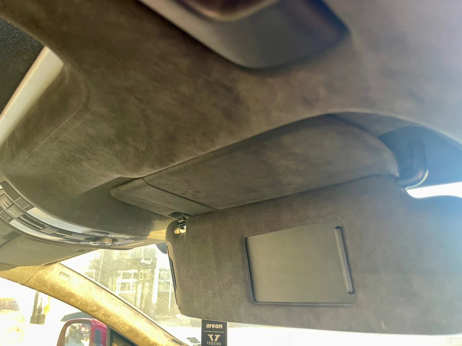 Audi Q7 4.2Tdi S-Line 6 места Всички екстри - изображение 8