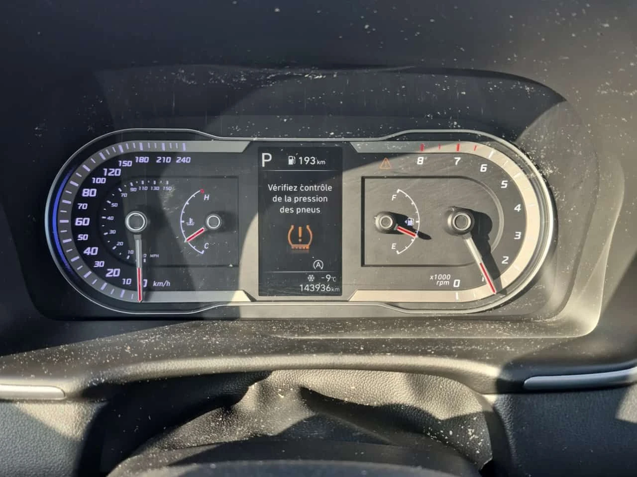 Hyundai Tucson * ESSENTIAL * CARFAX * ���� �� �� | Mobile.bg � ����������� 9