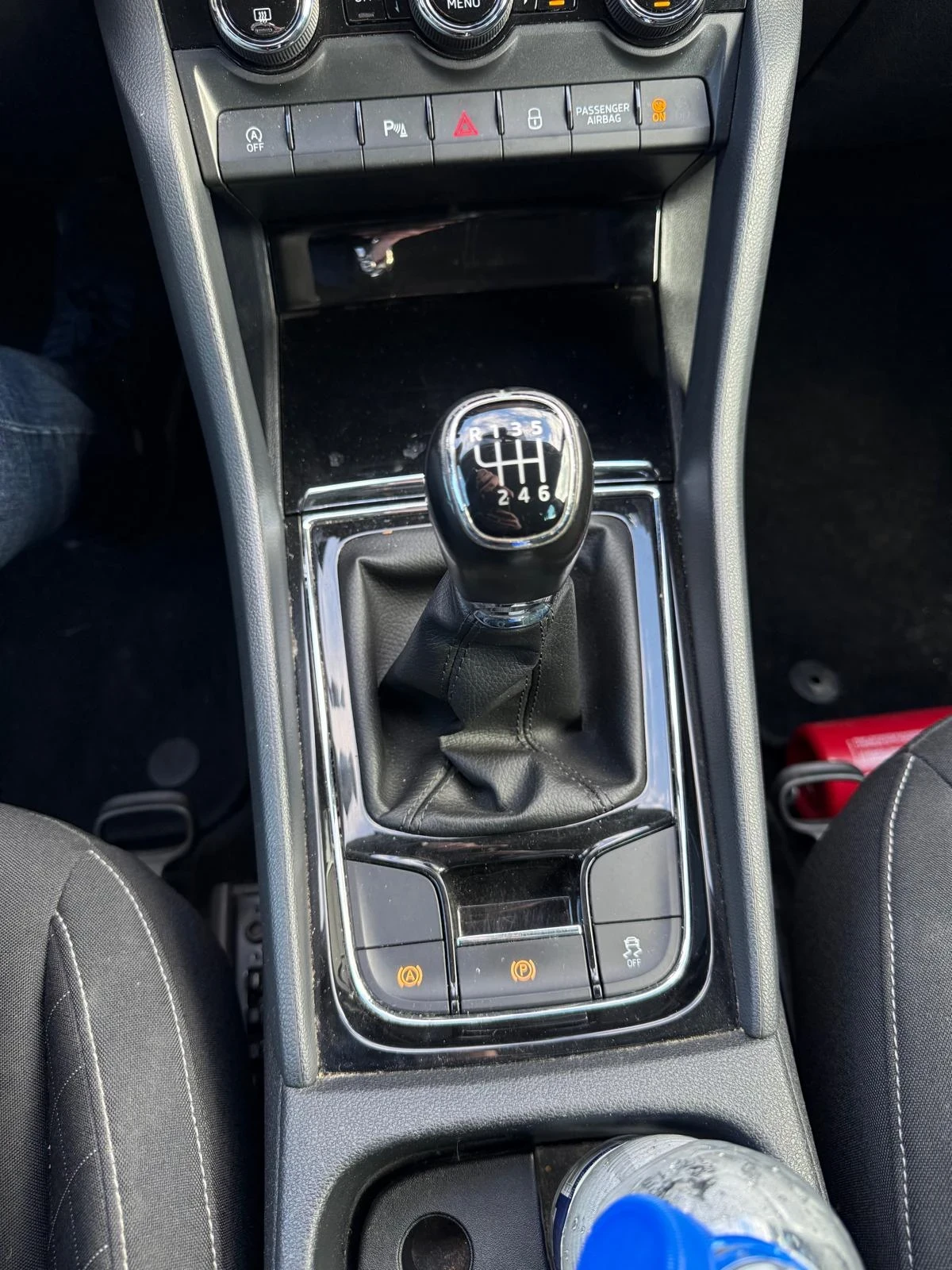 Skoda Karoq, снимка 9 - Автомобили и джипове - 54058957