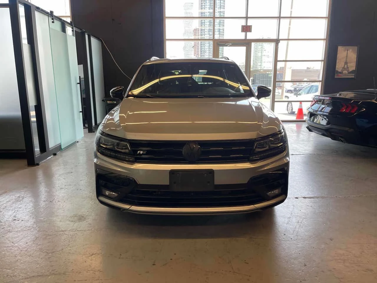 VW Tiguan * Highline * CARFAX * ОПЦИЯ ЗА ФИНАНСИРАНЕ, снимка 15 - Автомобили и джипове - 55668167