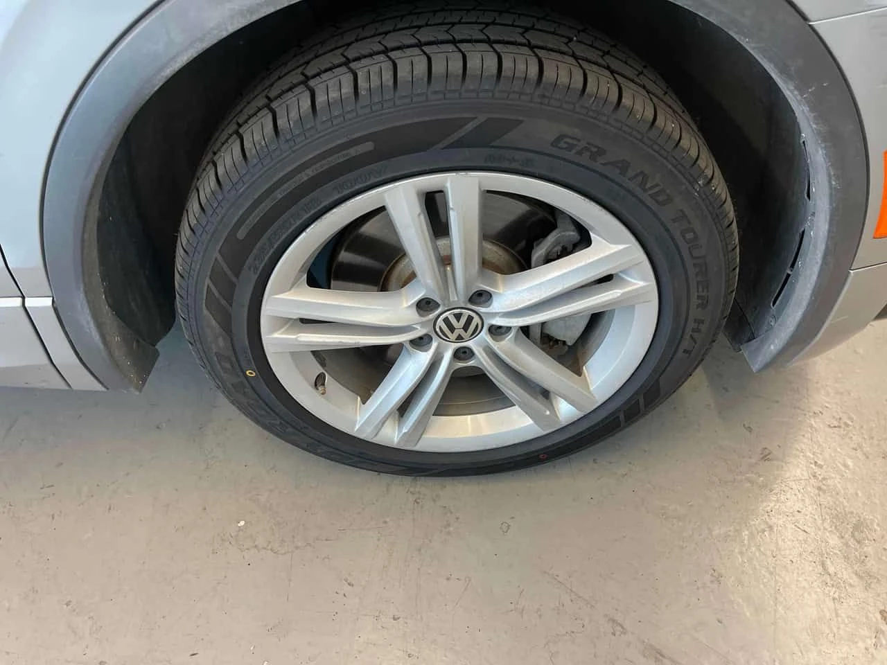 VW Tiguan * Highline * CARFAX * ОПЦИЯ ЗА ФИНАНСИРАНЕ, снимка 7 - Автомобили и джипове - 55668167