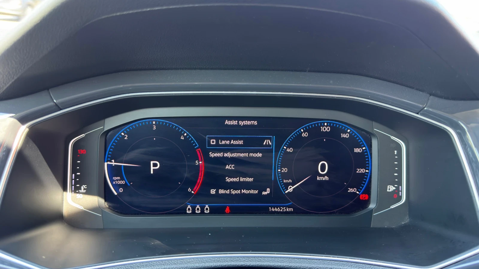 VW T-Roc 2.0TDI DIGITAL COCPIT , снимка 13 - Автомобили и джипове - 55740403