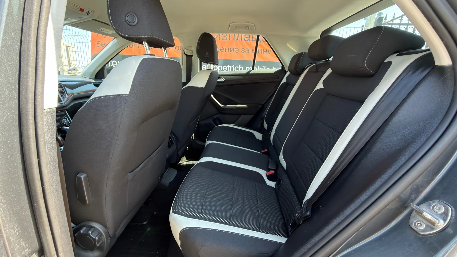 VW T-Roc 2.0TDI DIGITAL COCPIT , снимка 9 - Автомобили и джипове - 55740403