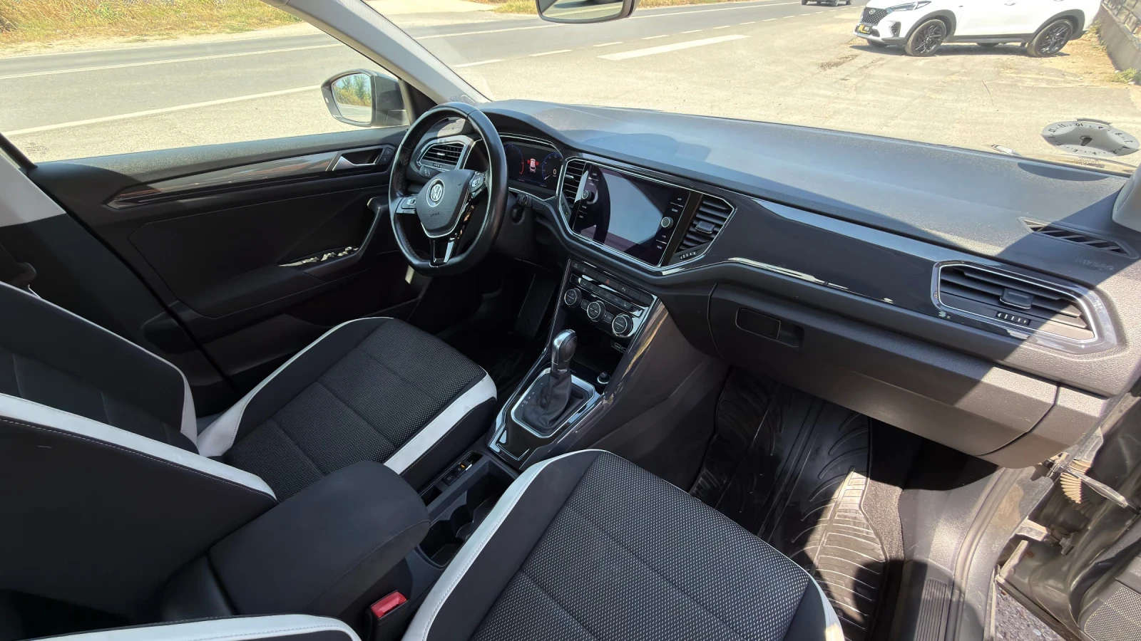 VW T-Roc 2.0TDI DIGITAL COCPIT , снимка 12 - Автомобили и джипове - 55740403