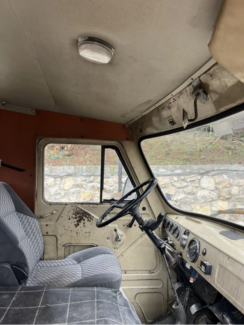Uaz Pickup 3303, снимка 8 - Бусове и автобуси - 51990693