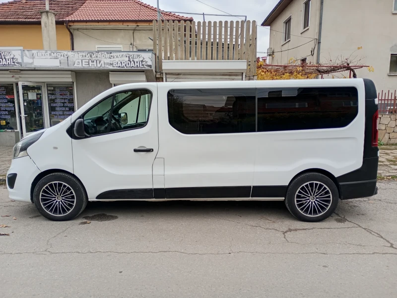 Opel Vivaro 1.6 Biturbo 8+ 1 места , снимка 5 - Бусове и автобуси - 52411903