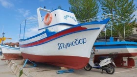Лодка Собствено производство Рибарска, снимка 1