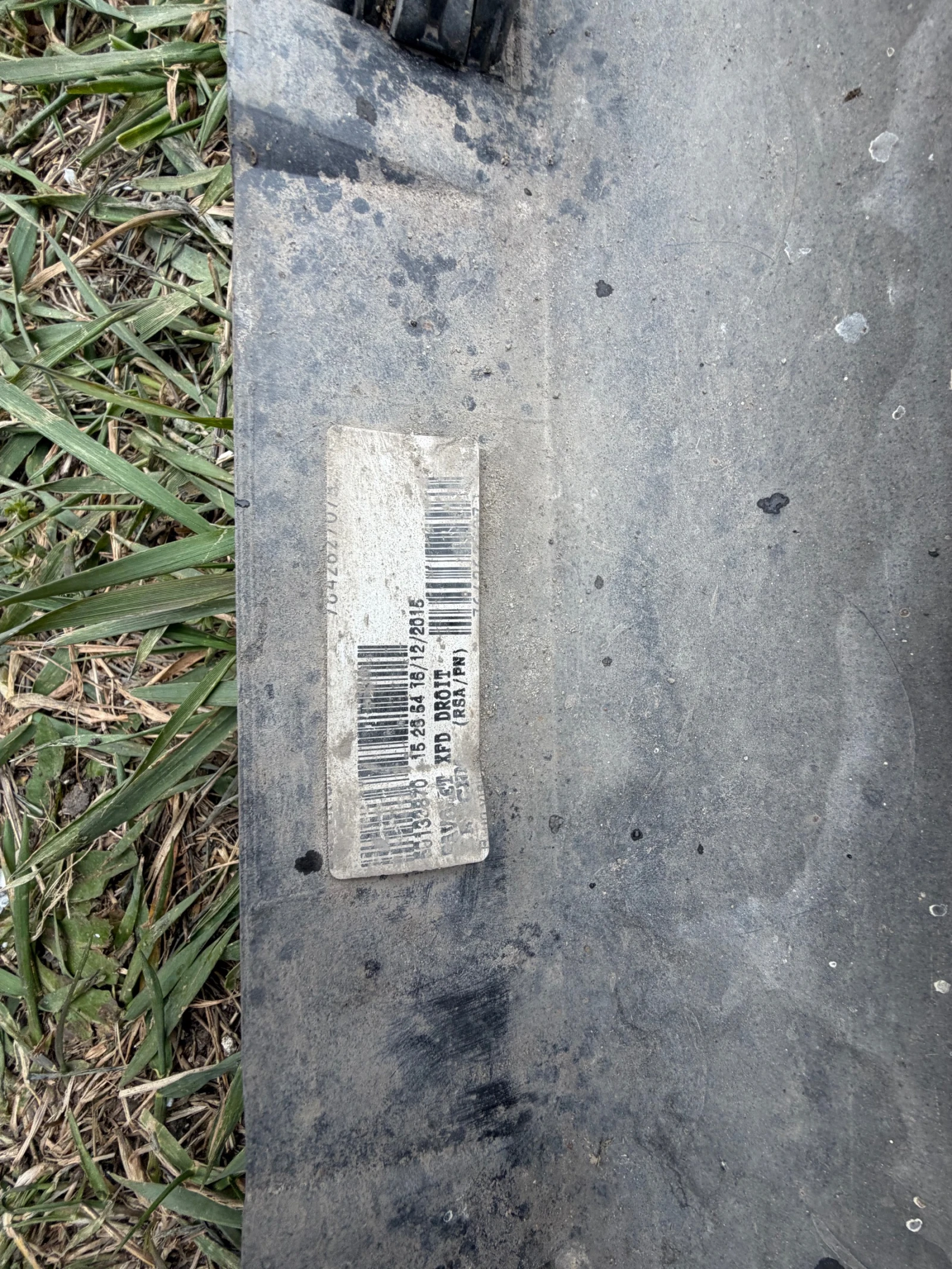 Renault Talisman 2017г седан десен декоративен праг, снимка 4 - Части - 53890790