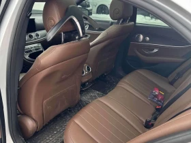 Mercedes-Benz E 300 * CARFAX * ДИСТРОНИК* ХЕД-ЪП* BURMESTER* , снимка 11