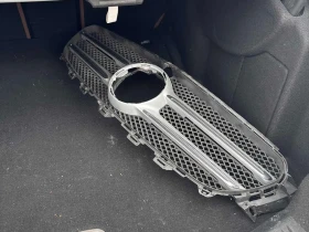 Mercedes-Benz E 300 * CARFAX * ДИСТРОНИК* ХЕД-ЪП* BURMESTER* , снимка 10