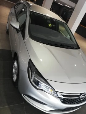 Opel Astra Sports tourer - [4] 