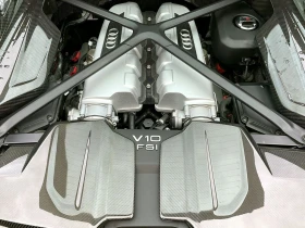 Audi R8 Coup&#233; V10 PERFORMANCE, снимка 14