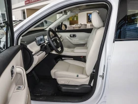 Leapmotor C10 Leapmotor C16 2026  хибрид (range extender), снимка 6