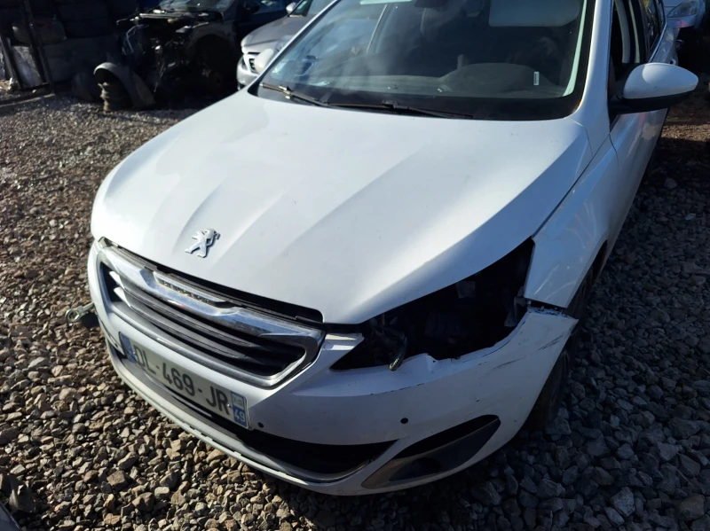 Peugeot 308 1.6 115кс стартстоп панорама, снимка 6 - Автомобили и джипове - 45171732