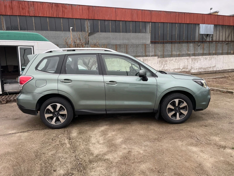 Subaru Forester 2.0D-147кс.4х4-НАВИ-КОЖА-АВТОМАТ, снимка 7 - Автомобили и джипове - 43120169