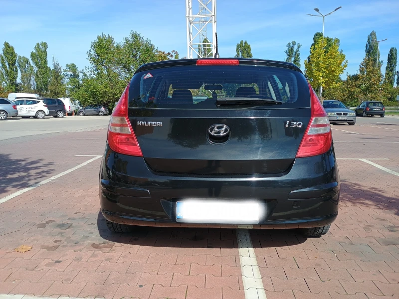 Hyundai I30 1.4 с газ, снимка 6 - Автомобили и джипове - 47509545