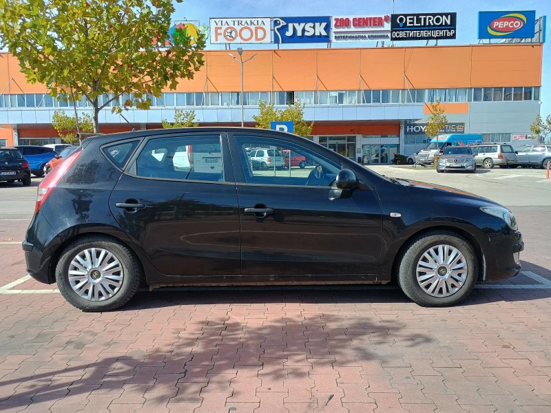 Hyundai I30 1.4 с газ, снимка 4 - Автомобили и джипове - 47509545