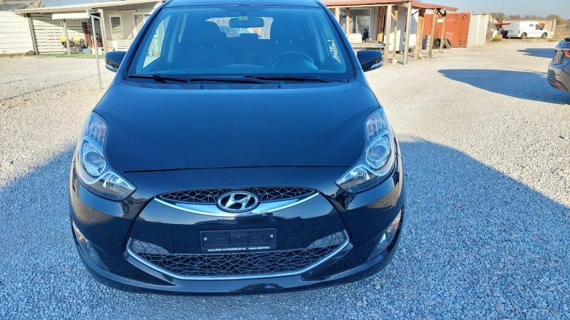 Hyundai Ix20 1.6i КАТО НОВА, снимка 2 - Автомобили и джипове - 47883698