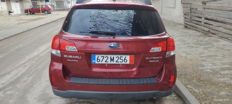 Subaru Outback 3.6 R USA, снимка 4 - Автомобили и джипове - 48265680