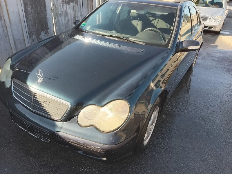 Mercedes-Benz C 180, снимка 1 - Автомобили и джипове - 48718255