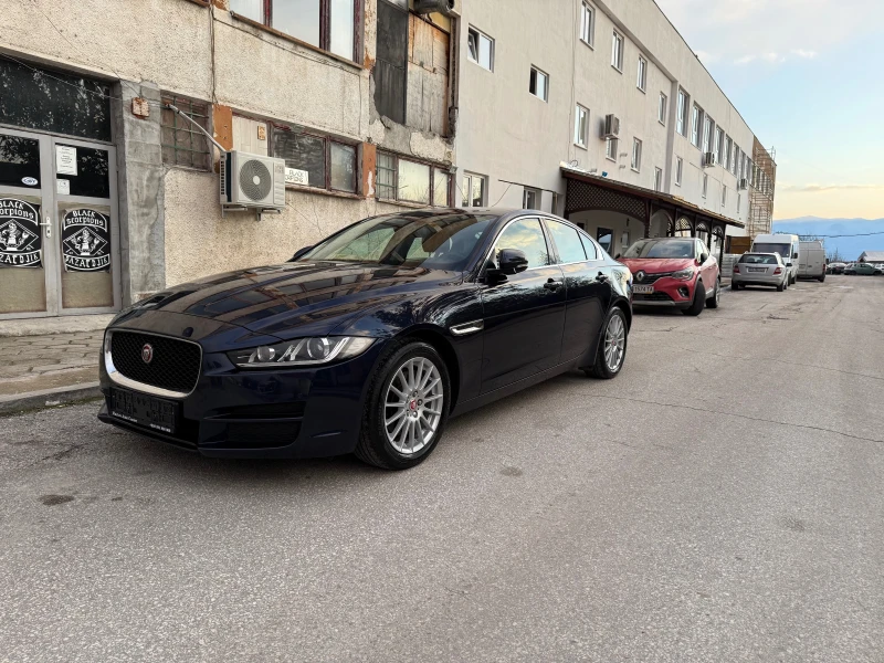 Jaguar XE 2.0d E-Performance, снимка 9 - Автомобили и джипове - 49200537