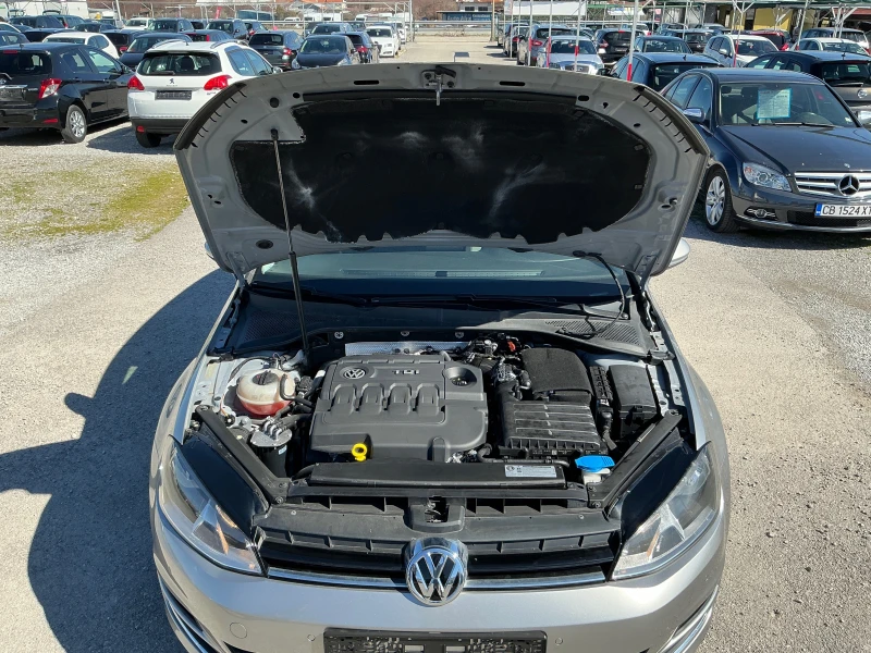 VW Golf 1.6 TDI, снимка 9 - Автомобили и джипове - 49396572