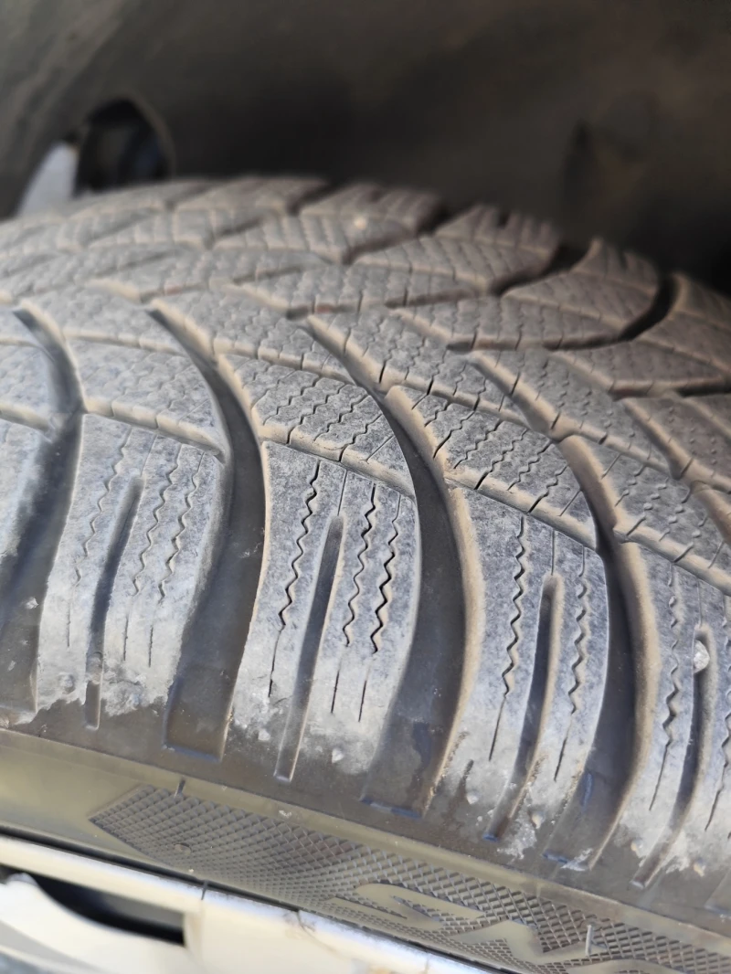 Renault Megane 1.6, снимка 8 - Автомобили и джипове - 51166655