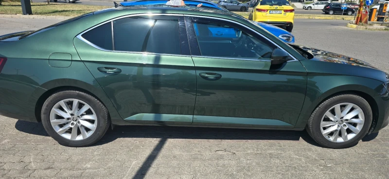 Skoda Superb, снимка 9 - Автомобили и джипове - 52645128