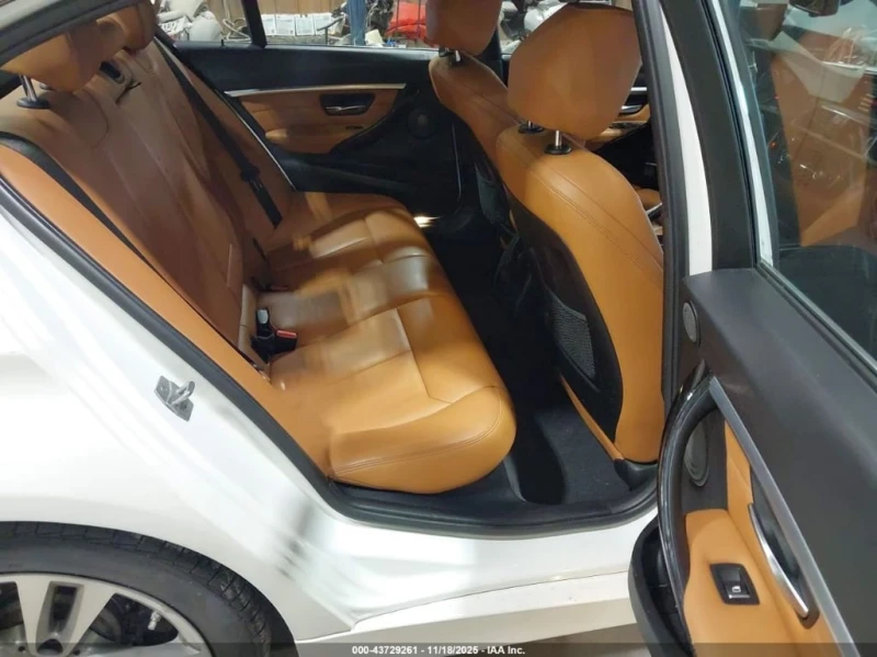 BMW 340 * XDRIVE * CARFAX * БЕЗ ПЪРВОНАЧАЛНА ВНОСКА, снимка 8 - Автомобили и джипове - 52839368