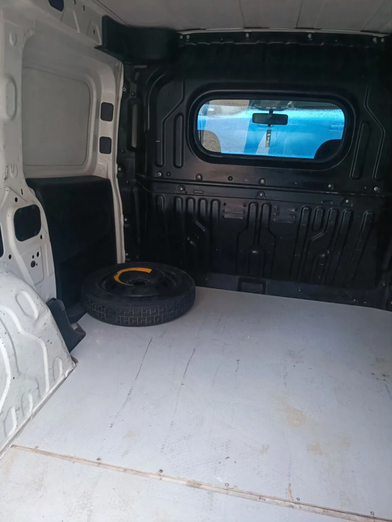 Opel Combo 1.3cdti, снимка 13 - Автомобили и джипове - 53078712