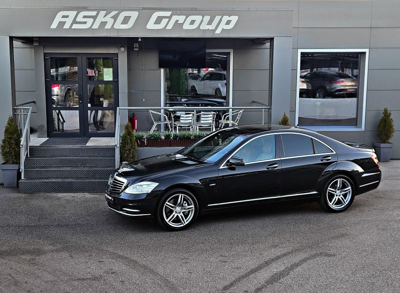 Mercedes-Benz S 350 4МАТ/FACE/DESIGNO/DISTR/CAMERA/HARMAN/ОБДУХ/ВАКУУМ, снимка 17 - Автомобили и джипове - 53117850
