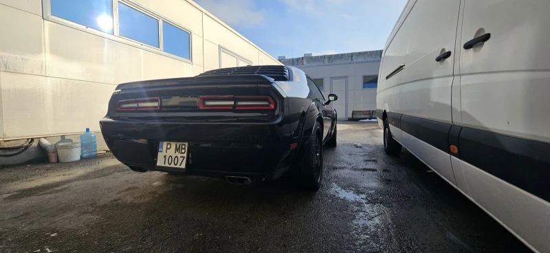Dodge Challenger 3.6, снимка 4 - Автомобили и джипове - 53402911