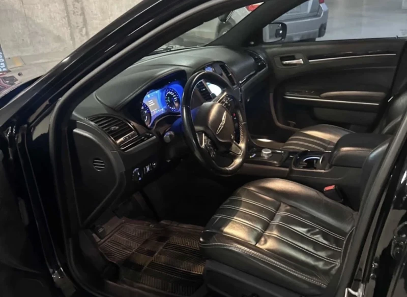 Chrysler 300c * * Подгреви * * Панорама * * 4X4 * * Carfax * * , снимка 6 - Автомобили и джипове - 53500969